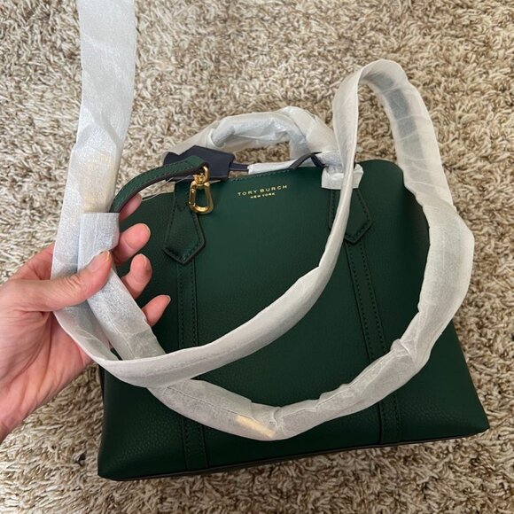 Tory Burch SMALL PERRY TRIPLE-COMPARTMENT TOTE - Picture 9 of 9